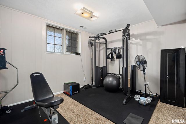 430 NAPPANEE Point, Peoria, IL 61604