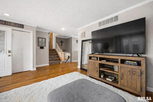 430 NAPPANEE Point, Peoria, IL 61604