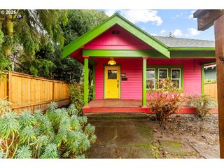 1719 N SKIDMORE St, Portland, OR 97217