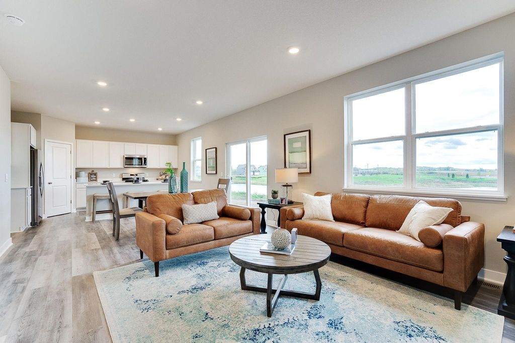 12577 Marshview Drive, Rogers, MN 55374