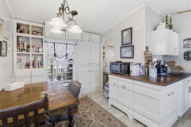 1748 A Arledge Rd, Vinton, LA 70668