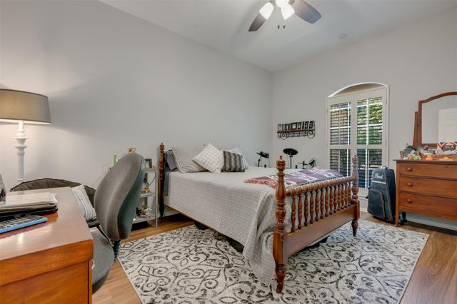 1318 Spring Branch DR, Tyler, TX 75703