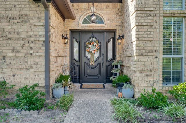 1318 Spring Branch DR, Tyler, TX 75703