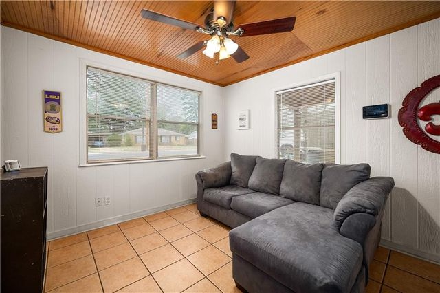 1912 SHANNON Road, Alexandria, LA 71301