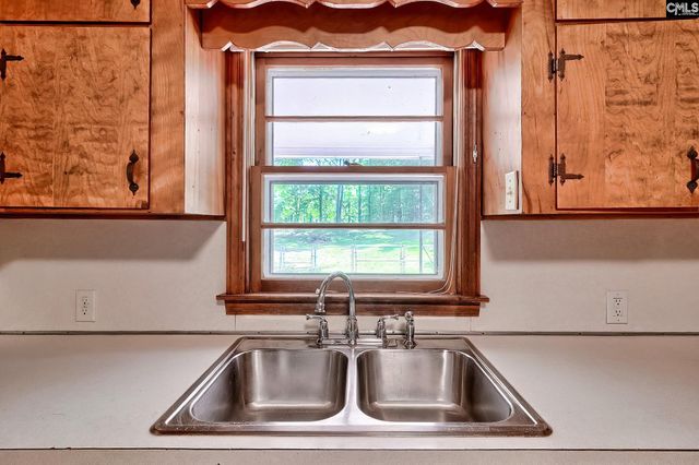 331 Holloway Street, Pomaria, SC 29126