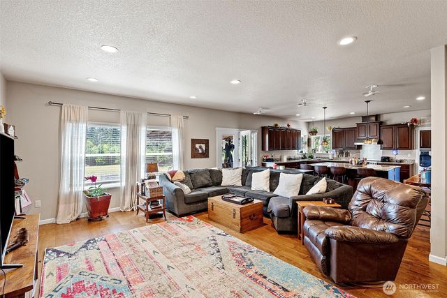 10810 130th Street NW, Gig Harbor, WA 98329