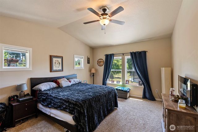 10810 130th Street NW, Gig Harbor, WA 98329
