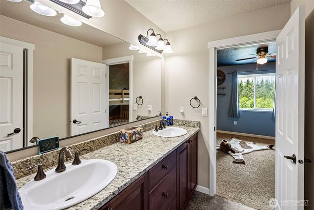 10810 130th Street NW, Gig Harbor, WA 98329