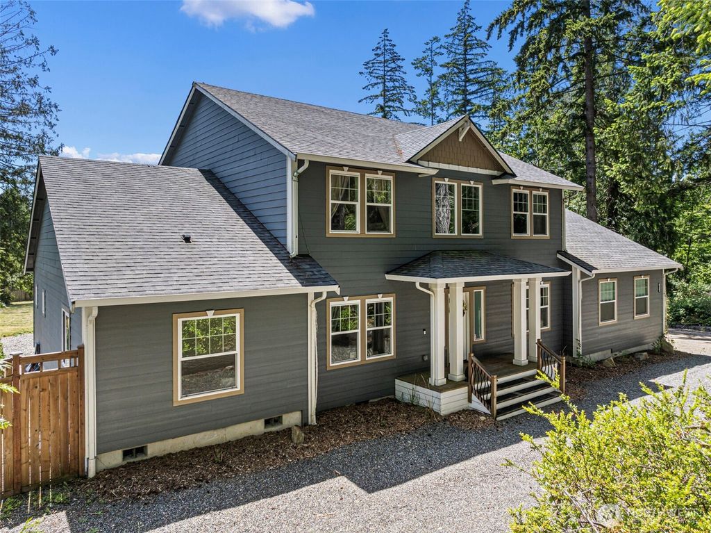 10810 130th Street NW, Gig Harbor, WA 98329
