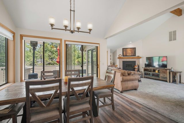 17916 Sandtrap Lane, Sunriver, OR 97707