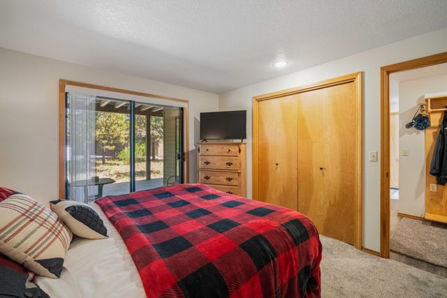 17916 Sandtrap Lane, Sunriver, OR 97707