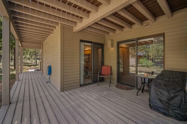 17916 Sandtrap Lane, Sunriver, OR 97707