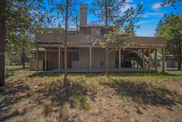 17916 Sandtrap Lane, Sunriver, OR 97707