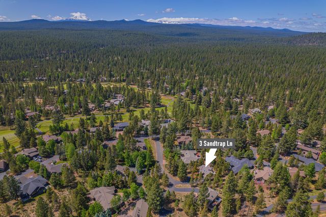 17916 Sandtrap Lane, Sunriver, OR 97707