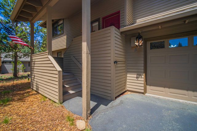 17916 Sandtrap Lane, Sunriver, OR 97707