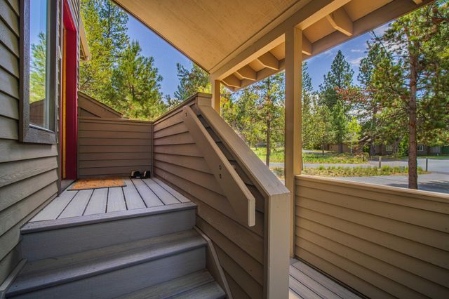 17916 Sandtrap Lane, Sunriver, OR 97707
