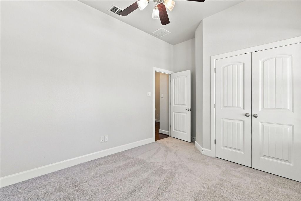 1209 9th Street, Argyle, TX 76226 — photo 5