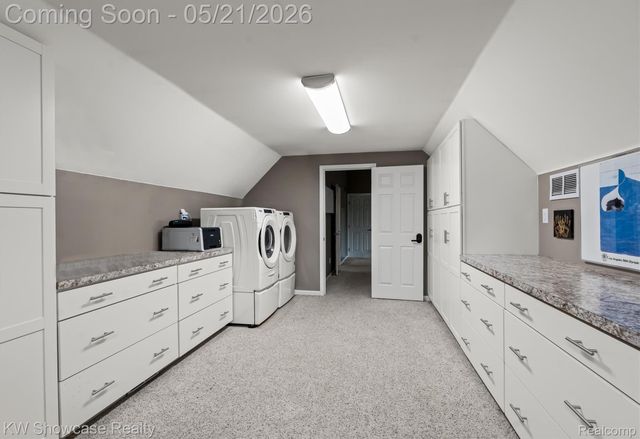 9650 Montgold Avenue, White Lake Charter Township, MI 48386