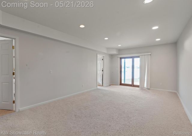 9650 Montgold Avenue, White Lake Charter Township, MI 48386