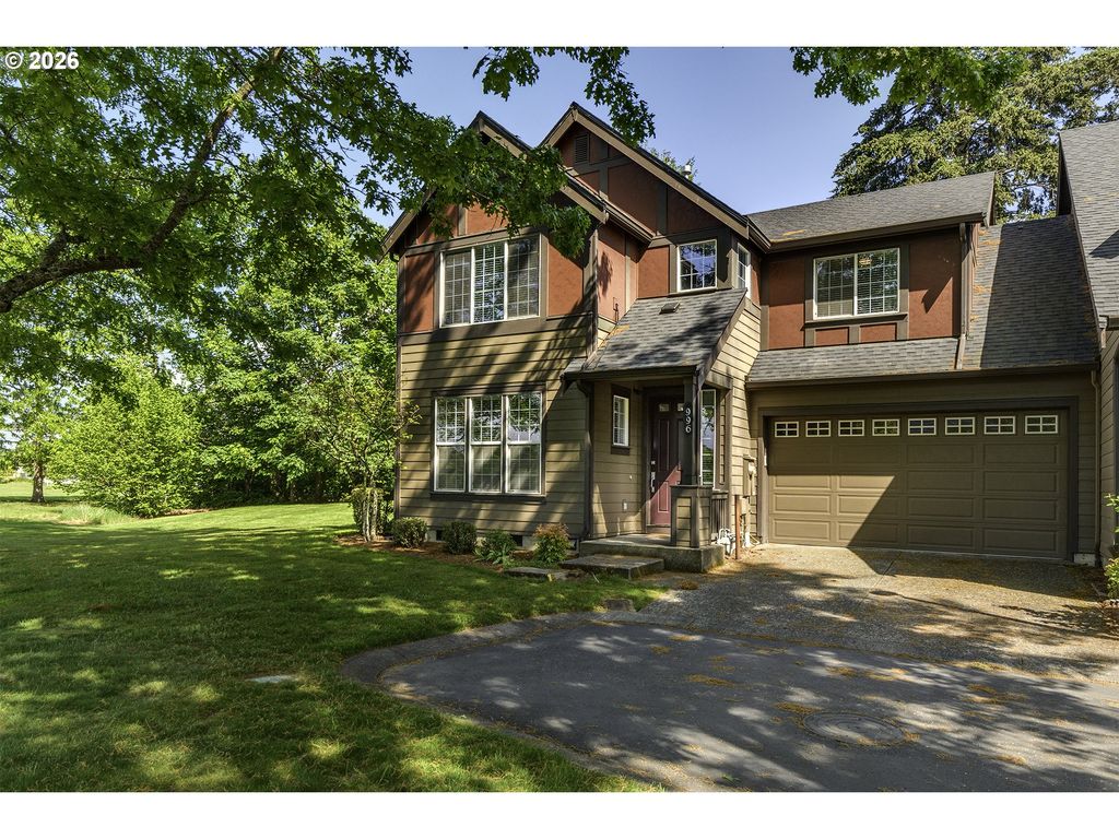 996 Ne 73RD Ave, Hillsboro, OR 97124