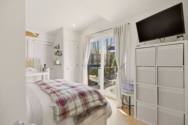 5 Division Street, Newport, RI 02840