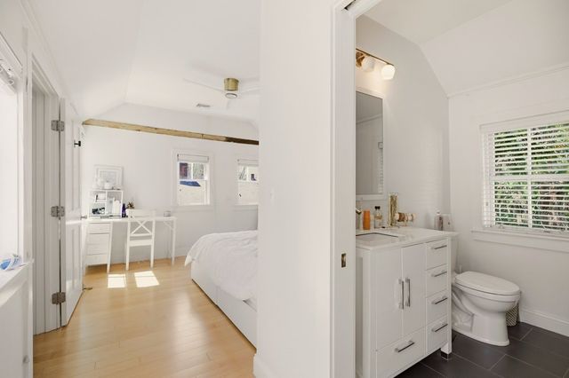 5 Division Street, Newport, RI 02840