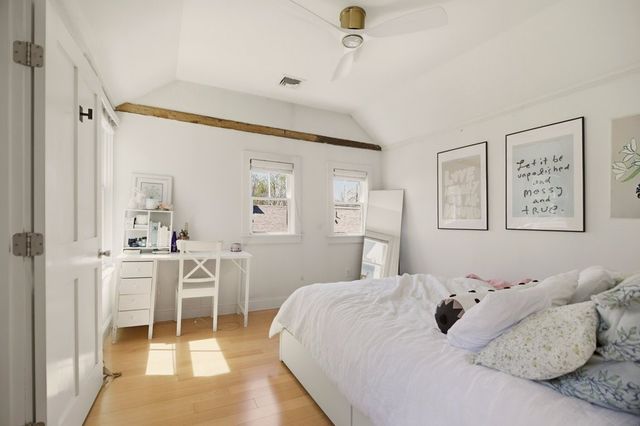 5 Division Street, Newport, RI 02840