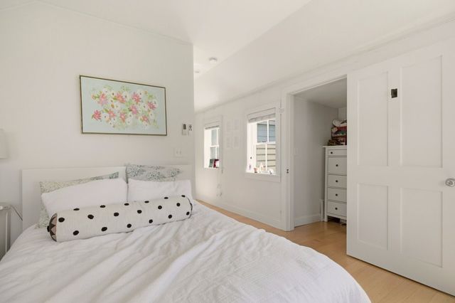 5 Division Street, Newport, RI 02840