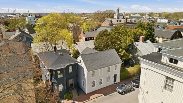 5 Division Street, Newport, RI 02840