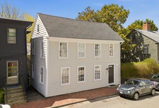 5 Division Street, Newport, RI 02840