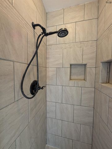 1026 JAN LEE DRIVE, Burkburnett, TX 76354