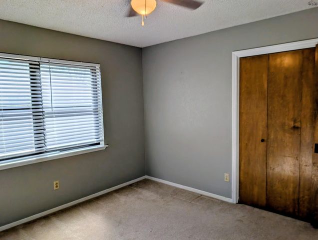 1026 JAN LEE DRIVE, Burkburnett, TX 76354