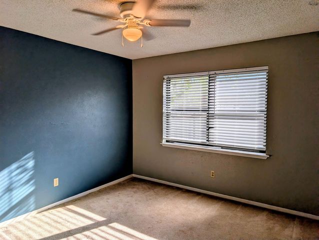 1026 JAN LEE DRIVE, Burkburnett, TX 76354