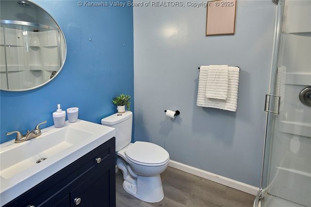 5018 Elmhaven Circle, Charleston, WV 25313