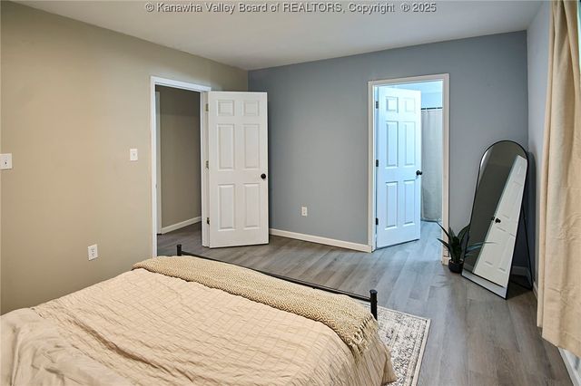 5018 Elmhaven Circle, Charleston, WV 25313