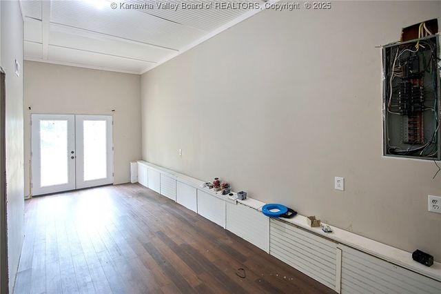 5018 Elmhaven Circle, Charleston, WV 25313