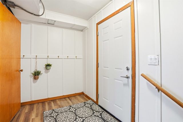 420 Terrace Rd, Iowa City, IA 52245