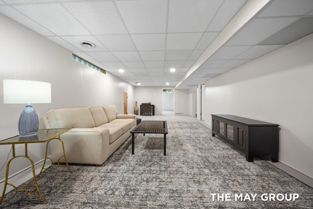 6590 Division Avenue NE, Comstock Park, MI 49321