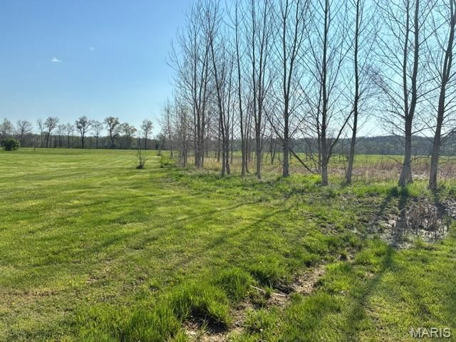 8 Riverside Place, Troy, MO 63379