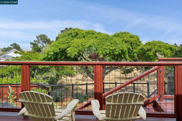 203 Radnor Court, Benicia, CA 94510