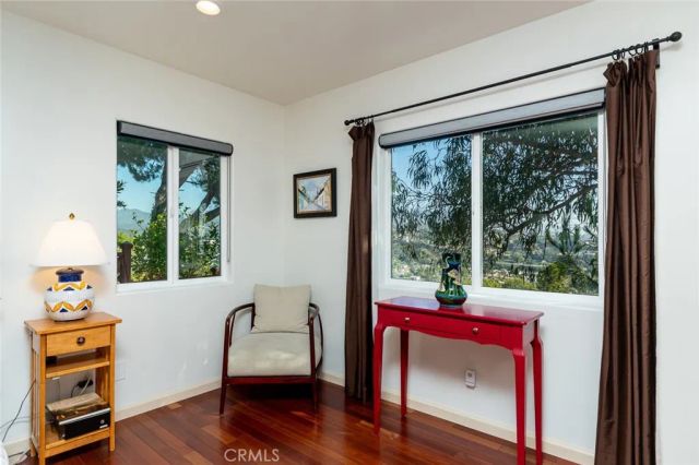 1404 Corona Drive, Glendale, CA 91205