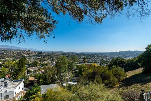 1404 Corona Drive, Glendale, CA 91205