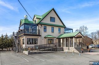 11 Sylvan Avenue, Englewood Cliffs, NJ 07632