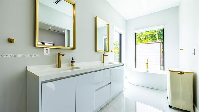 11450 SW 59th Ter 0, Miami, FL 33173