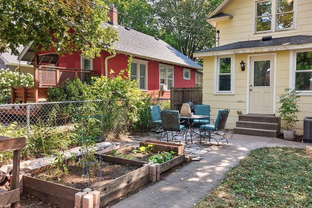 3820 38th Avenue S, Minneapolis, MN 55406