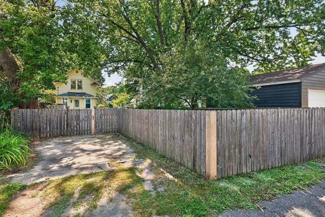 3820 38th Avenue S, Minneapolis, MN 55406