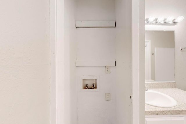 9696 Walnut Street 1402, Dallas, TX 75243