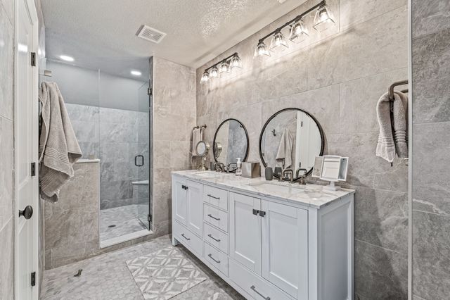 1007 Wax Wing Cove, Graford, TX 76449