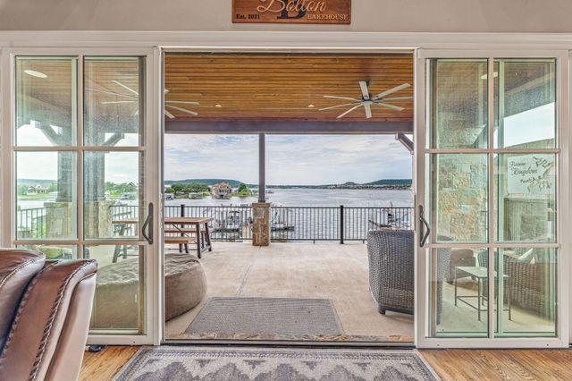 1007 Wax Wing Cove, Graford, TX 76449