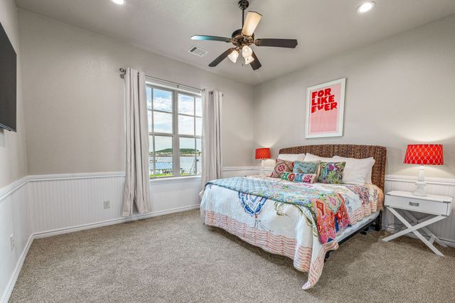 1007 Wax Wing Cove, Graford, TX 76449